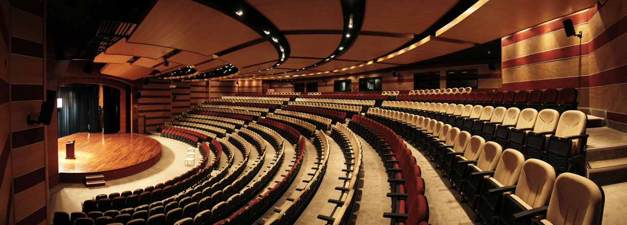 Akıngüç Auditorium and Art Center