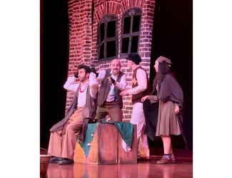 OLIVER TWIST Müzikli Çocuk Tiyatrosu Minik İzleyicilerle Buluştu