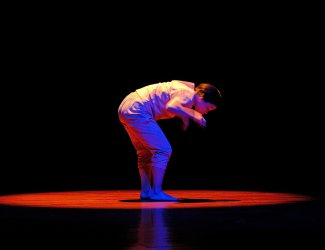“GONG” Teatral Dans Performansı